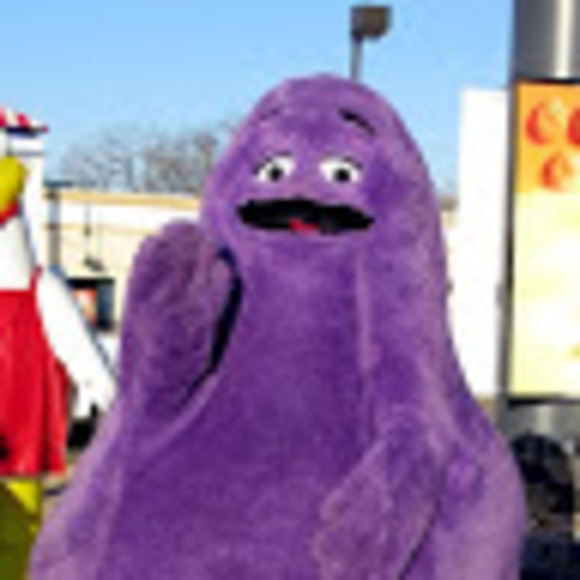 Meet your Posher, Sky - Picture 1 of 1